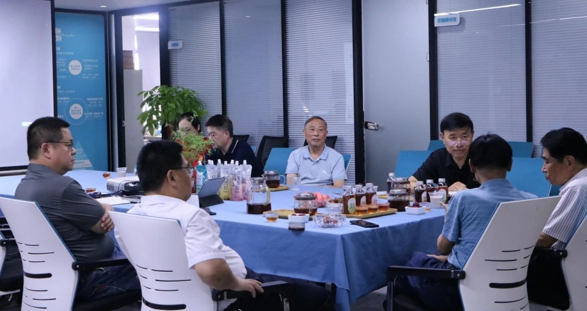 Z世代黑茶自由？3秒即饮黑科技真香了！